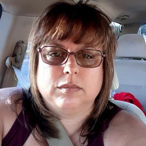 Meet your Posher, Lana